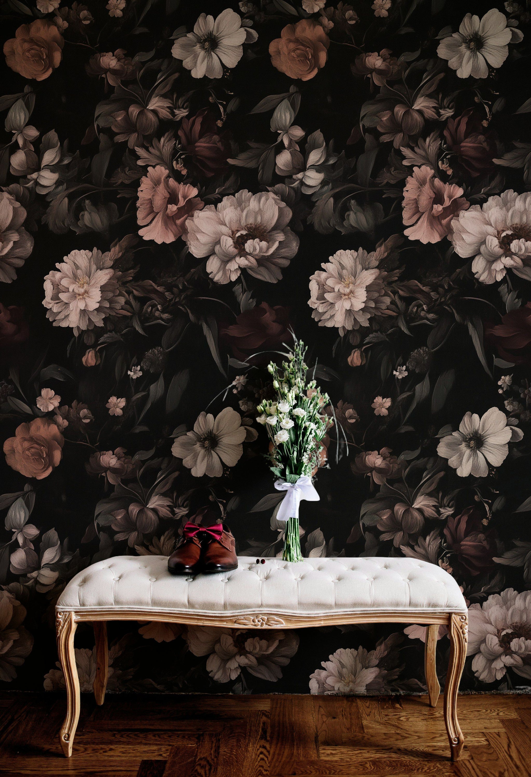 Dark Vintage Floral Bouquet Wallpaper