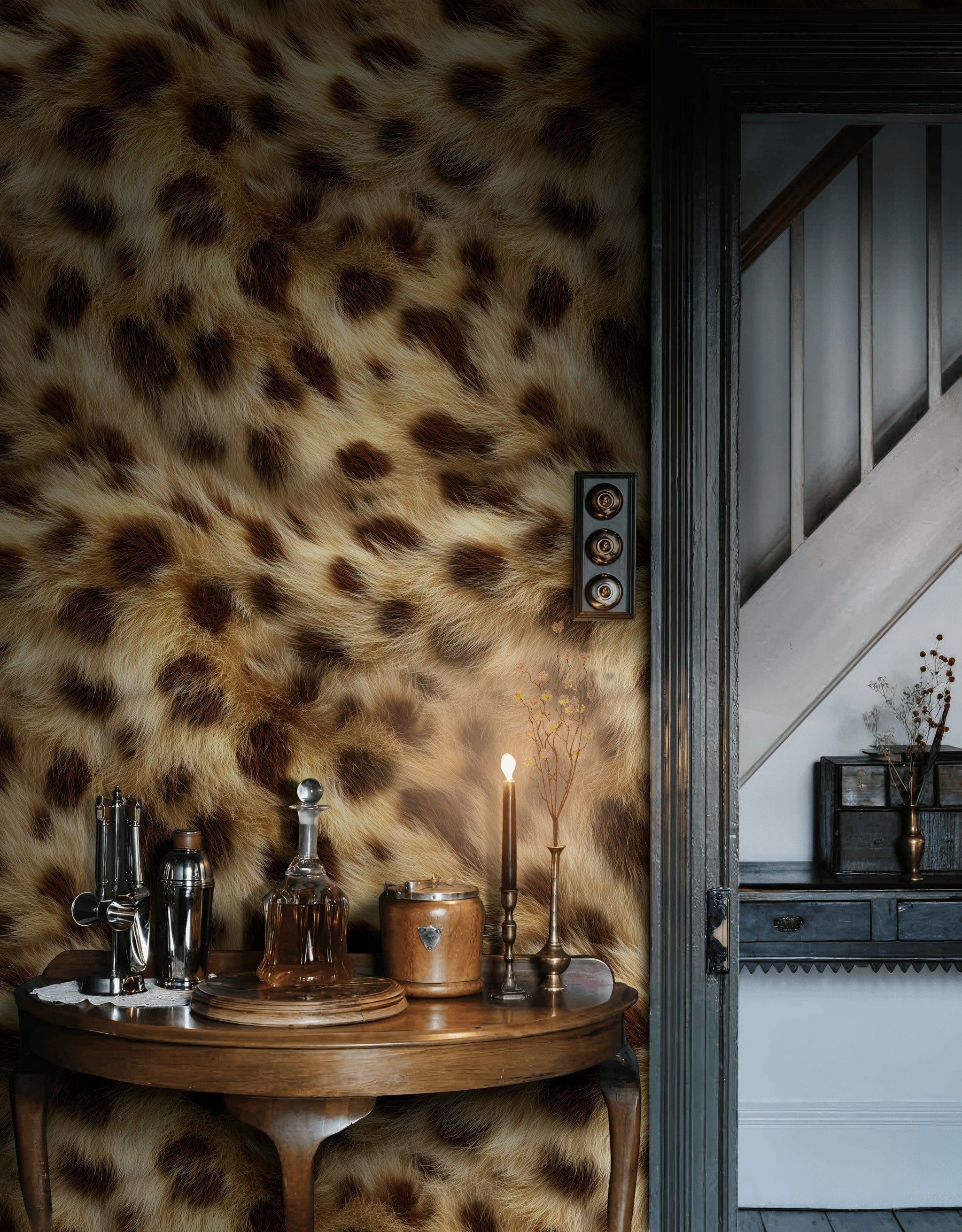 Warm Brown Leopard Print Wallpaper
