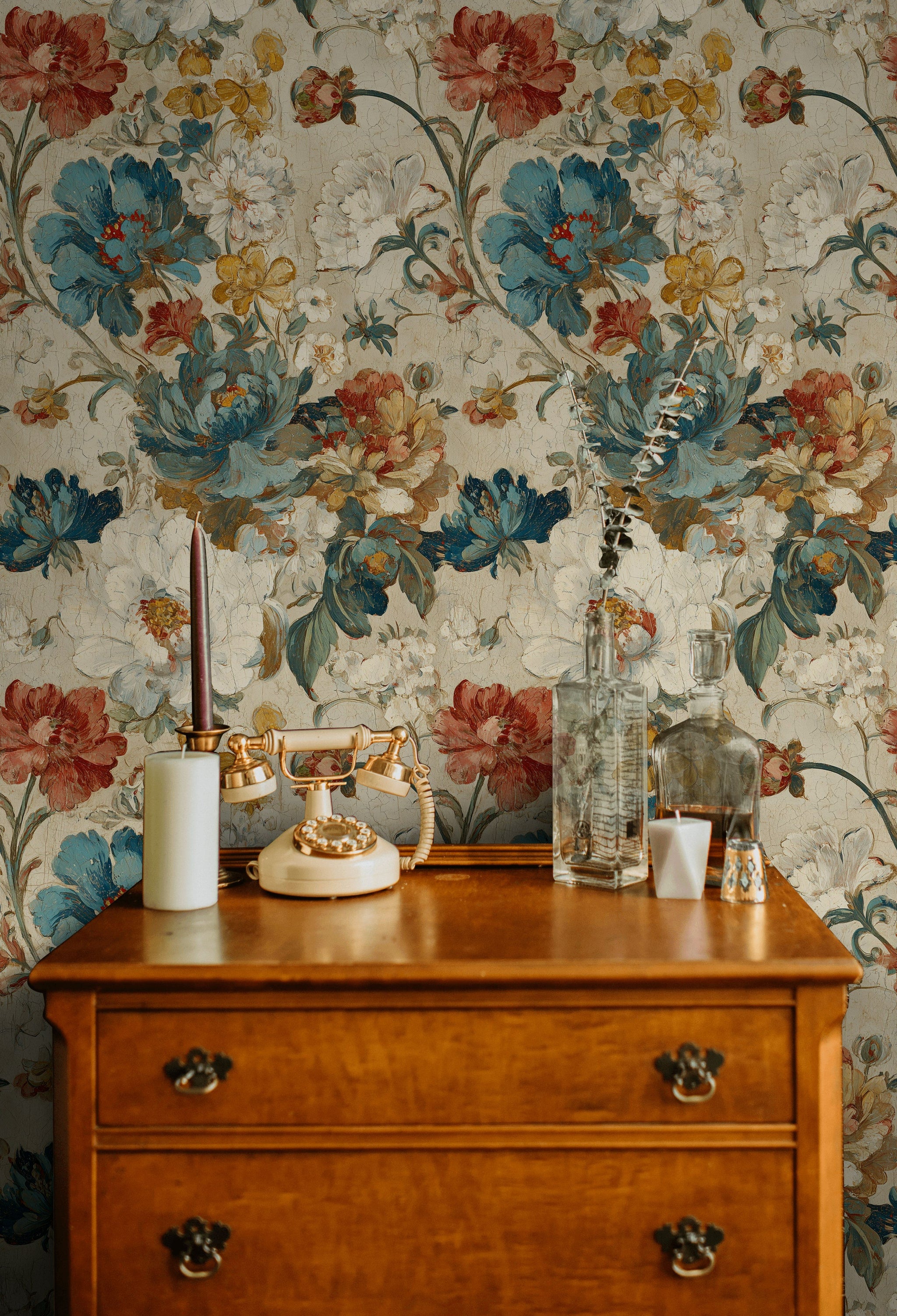 Vintage Multicolor Large Floral Pattern Wallpaper