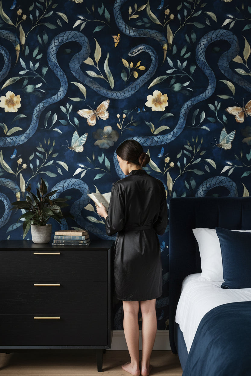 Navy Blue Serpentine Wildflower Wallpaper