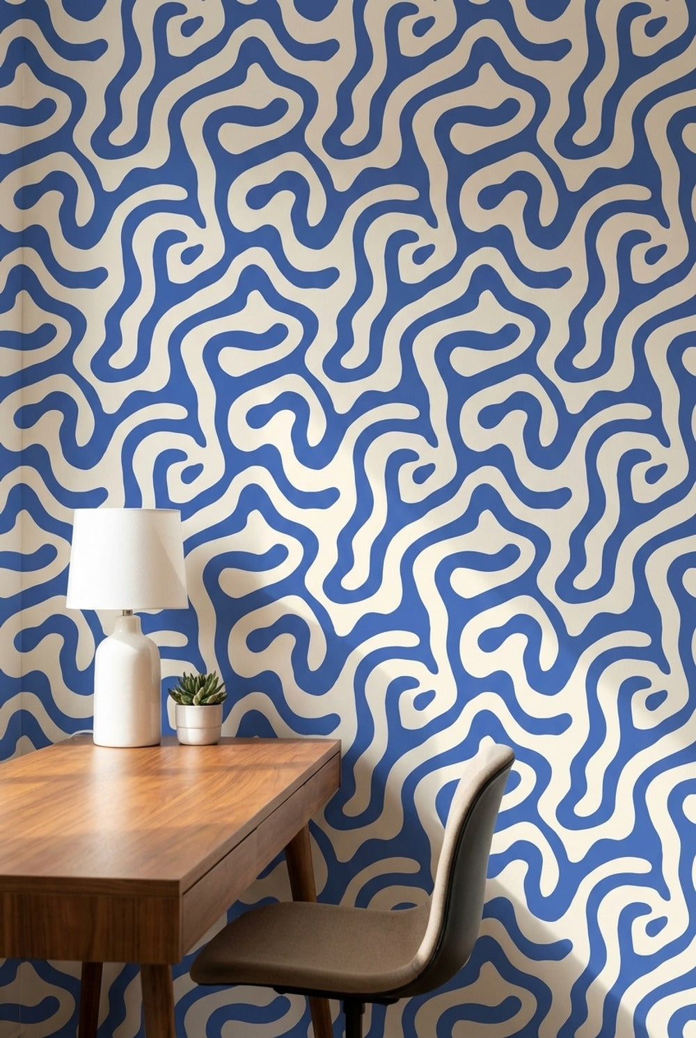 Blue and White Abstract Swirl Pattern Wallpaper