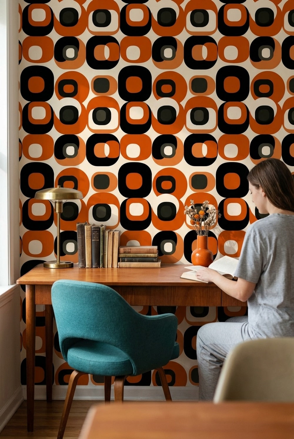Retro Orange and Black Geometric Pattern Wallpaper