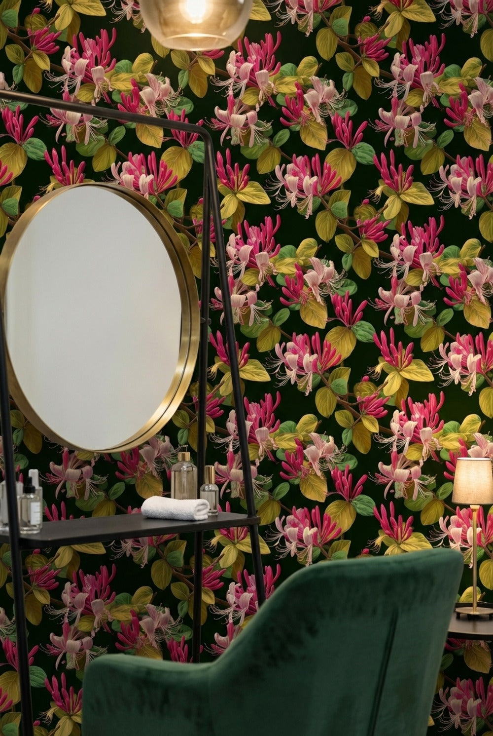 Deep Green Tropical Floral Pattern Wallpaper