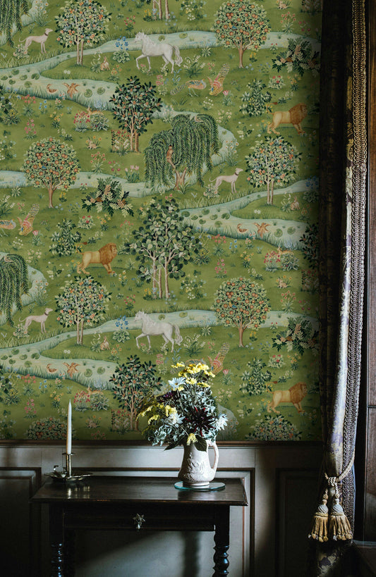 Forest Green Pastoral Wildlife Wallpaper