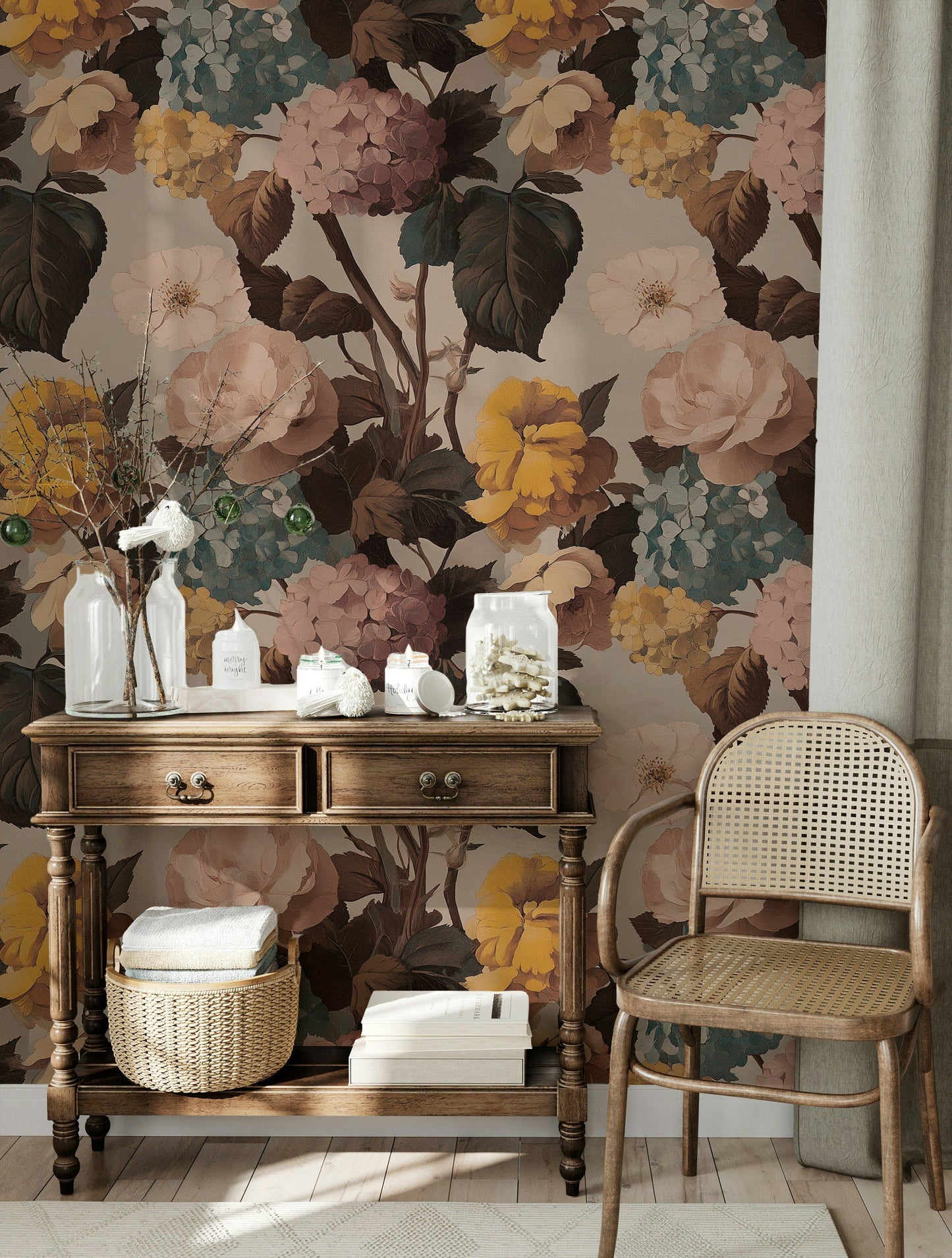 Soft Vintage Inspired Floral Wallpaper Classic Pink Flower