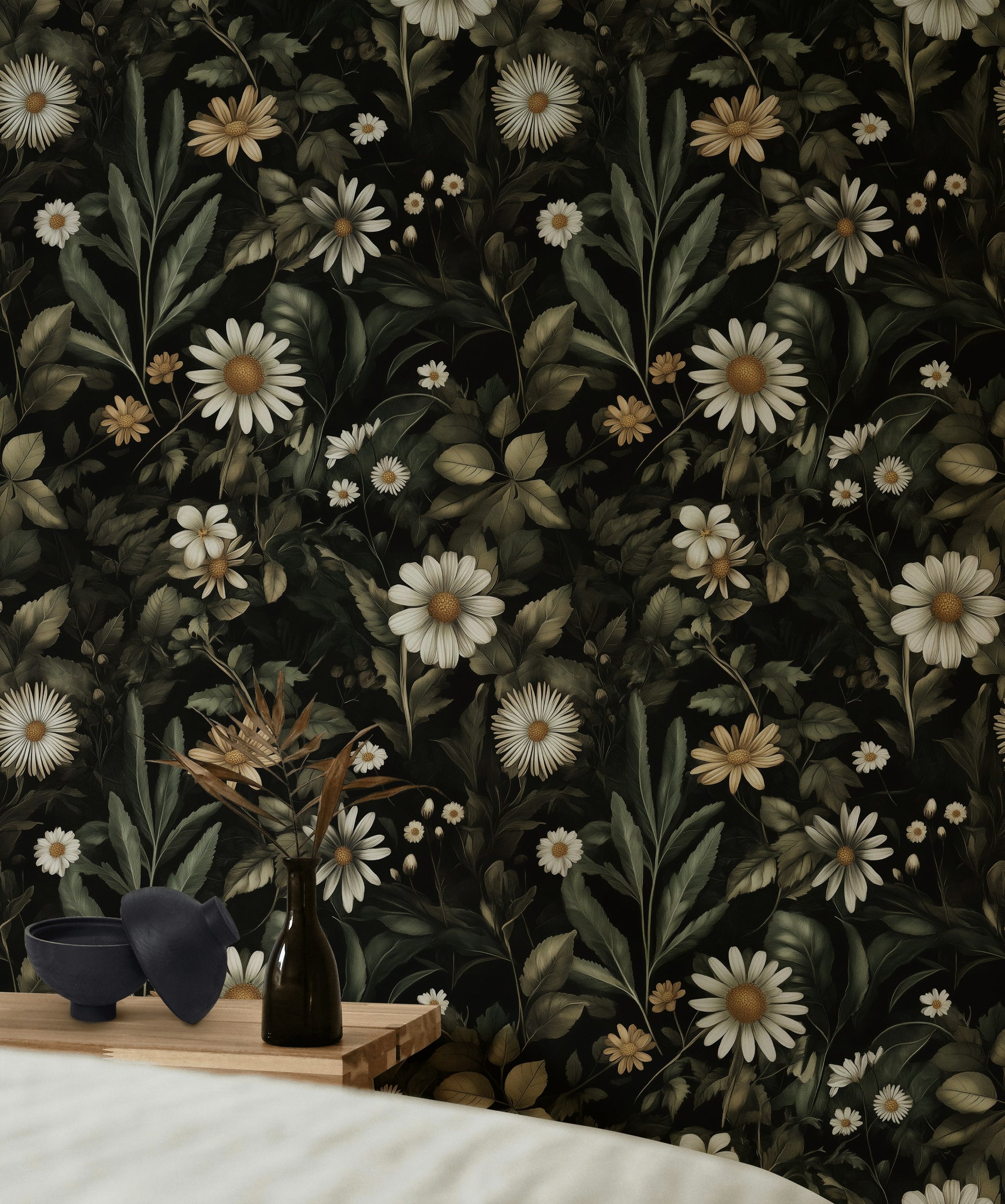 Elegant Dark Floral Daisies Wallpaper