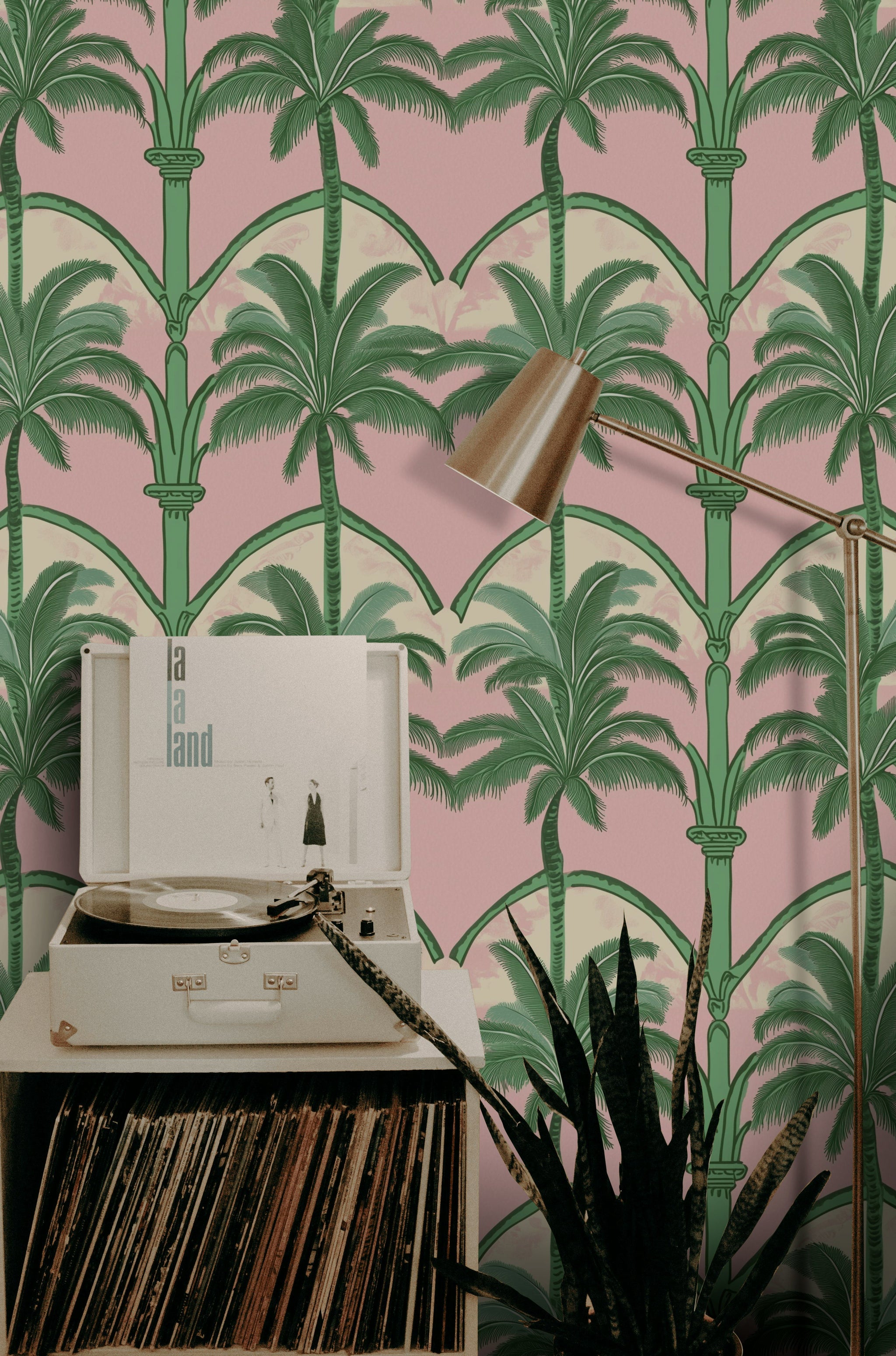 Retro Pink and Green Palm Tree Wallpaper