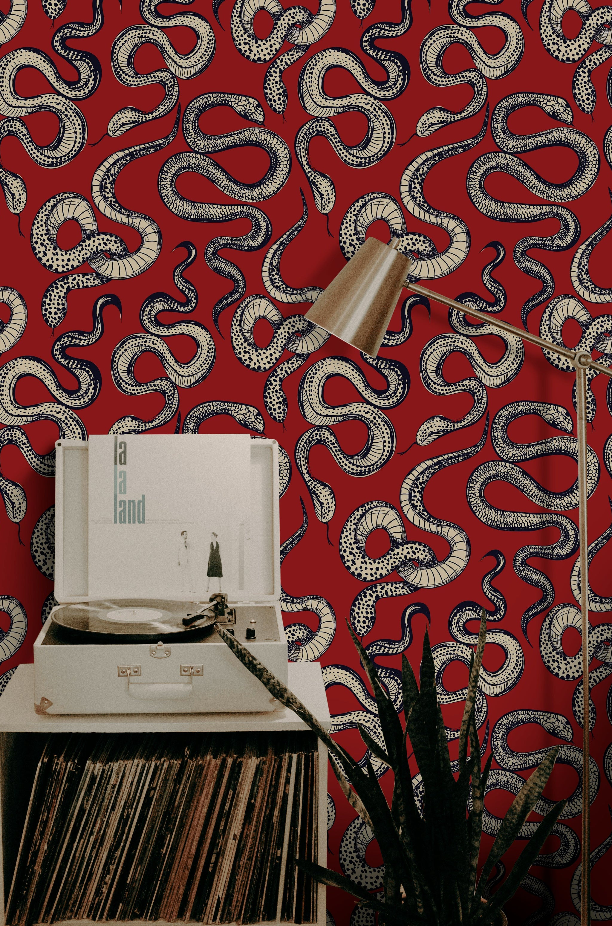 Bold Red and Black Serpentine Design Wallpaper