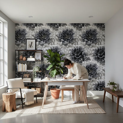 Monochrome Large Floral Pattern Wallpaper