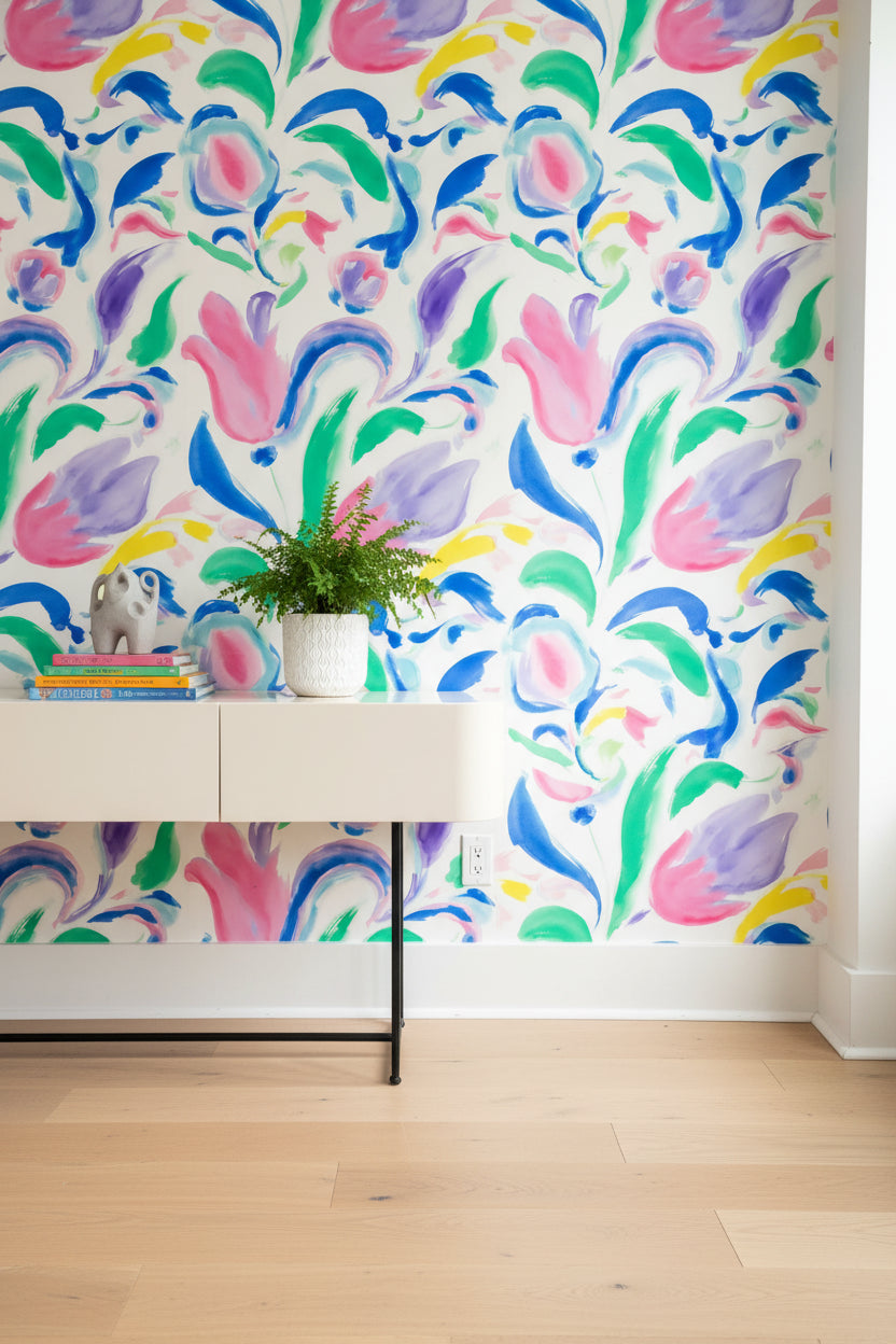 Multicolor Brushstroke Tulip Floral Wallpaper