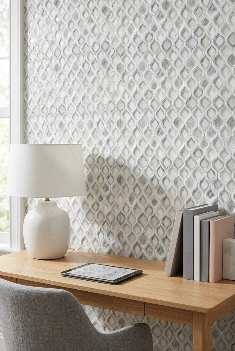 Cream and Gold Look Lattice Geometric Wallpaper