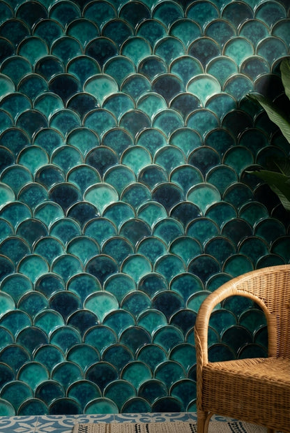 Scallop Tile Wallpaper Glossy Ceramic Metallic Outline Removable Wall Decor