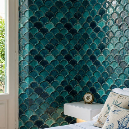 Scallop Tile Wallpaper Glossy Ceramic Metallic Outline Removable Wall Decor
